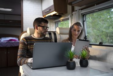 nomad-family-having-fun-together-tiny-house
